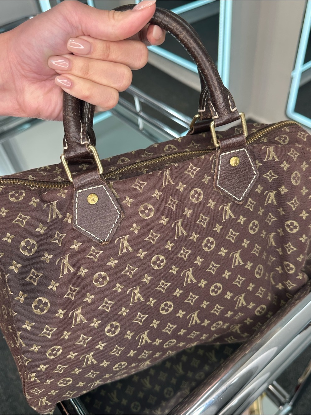Louis Vuitton Speedy 30 - Picture 8 of 17